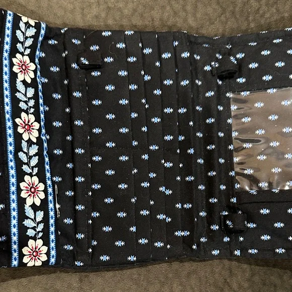 Vera Bradley Black Floral Embroidered Wallet **Nordic Black** Retired Pattern - Picture 5 of 5